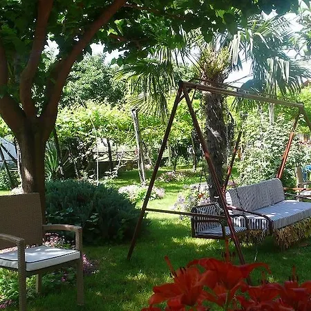 Apartment Alexandros *