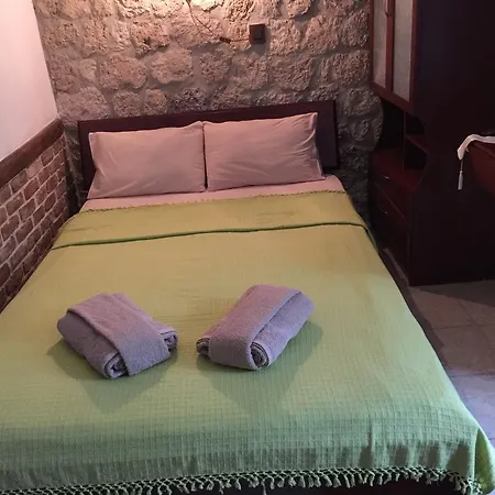 Apartment Alexandros