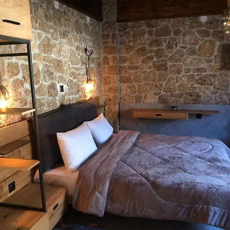 Apartment Alexandros *